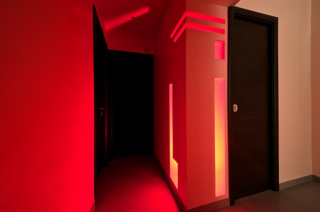 Roma Naif Rooms Luaran gambar